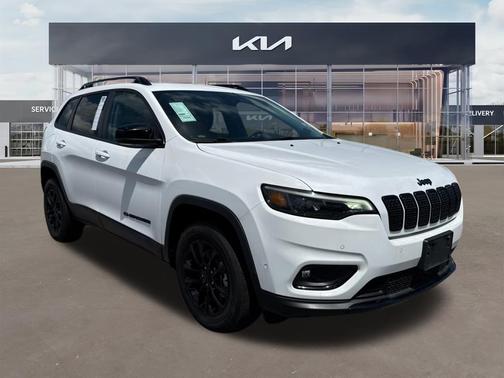 2023 Jeep Cherokee Altitude Lux