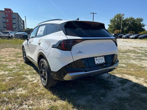 2026 Kia Sportage SX