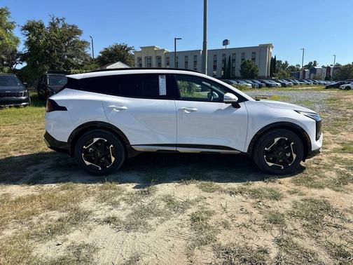 2026 Kia Sportage SX
