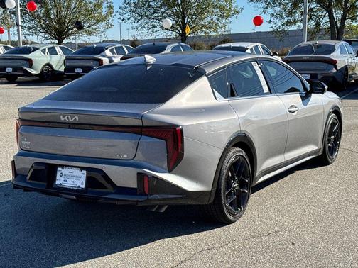 2025 Kia K4 GT-Line Turbo