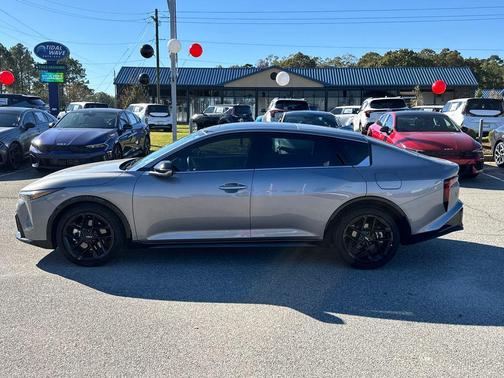 2025 Kia K4 GT-Line Turbo