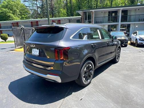 2025 Kia Sorento S