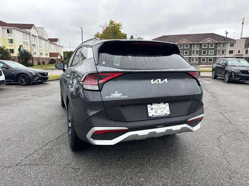 2025 Kia Sportage EX