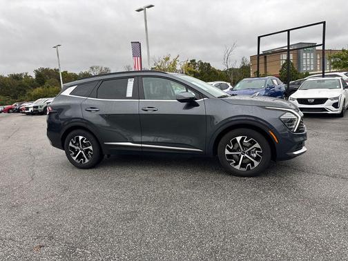 2025 Kia Sportage EX