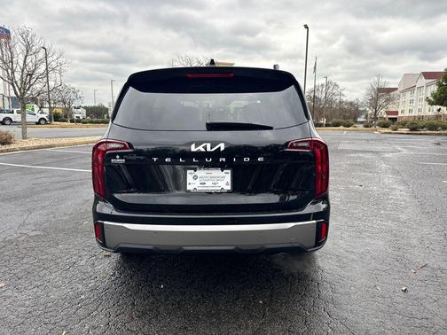 2025 Kia Telluride LX