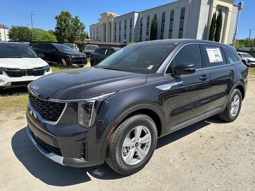 Ebony Black 2026 Kia Sorento LX