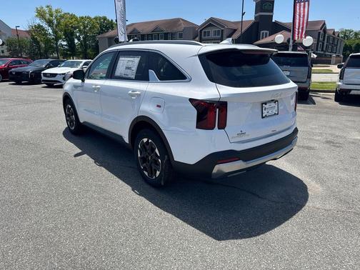 2025 Kia Sorento S