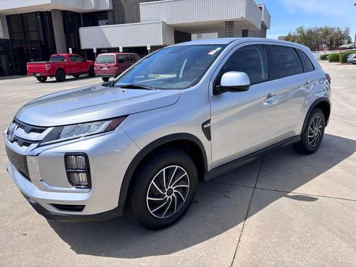 2024 Mitsubishi Outlander Sport S