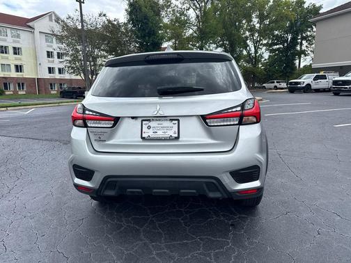 2024 Mitsubishi Outlander Sport 2.0 ES