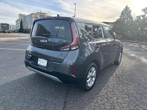 2024 Kia Soul LX