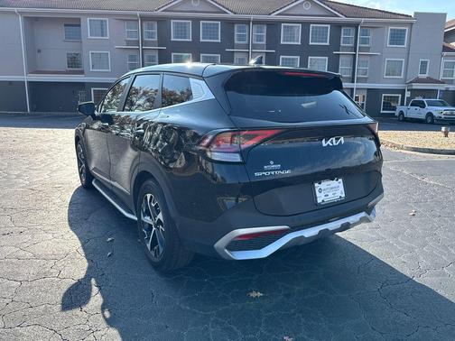 2024 Kia Sportage EX