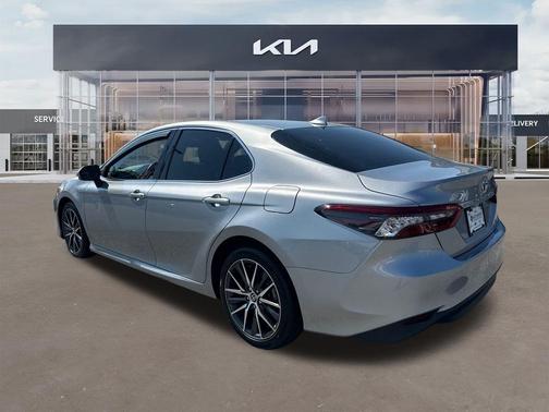 2023 Toyota Camry XLE