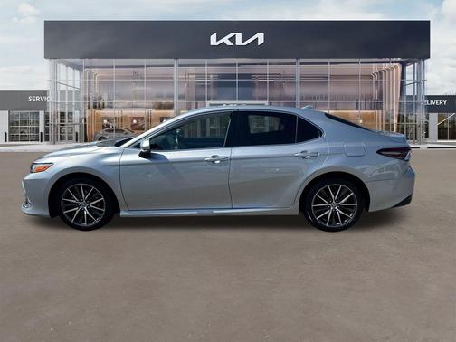 2023 Toyota Camry XLE