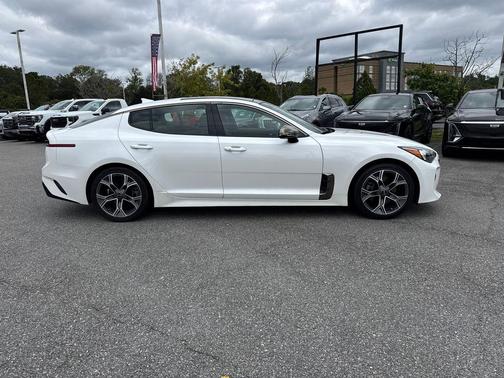 2020 Kia Stinger GT-Line
