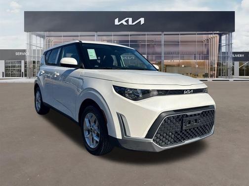 2024 Kia Soul LX