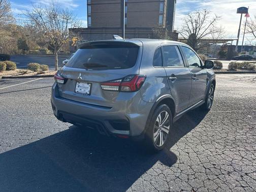 2024 Mitsubishi Outlander Sport 2.0 LE