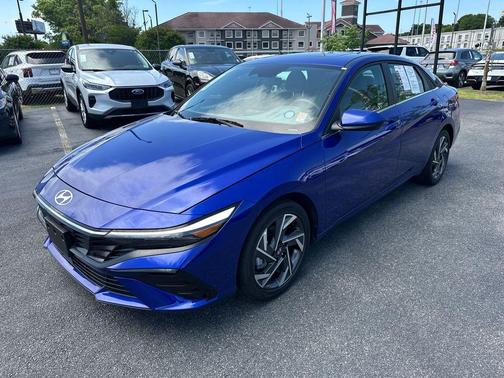 Intense Blue 2025 Hyundai ELANTRA SEL Convenience