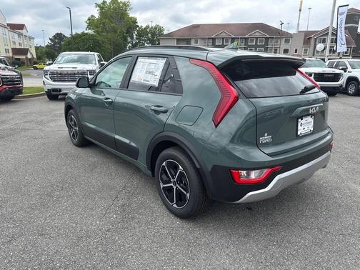 2025 Kia Niro EX
