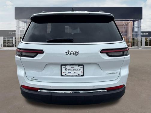 2024 Jeep Grand Cherokee L Laredo