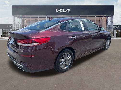 2020 Kia Optima LX