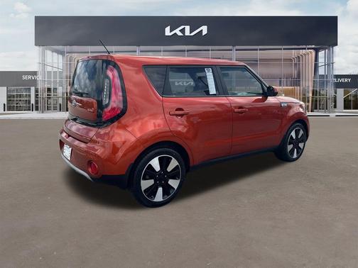 2019 Kia Soul +