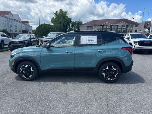 2025 Kia Seltos S