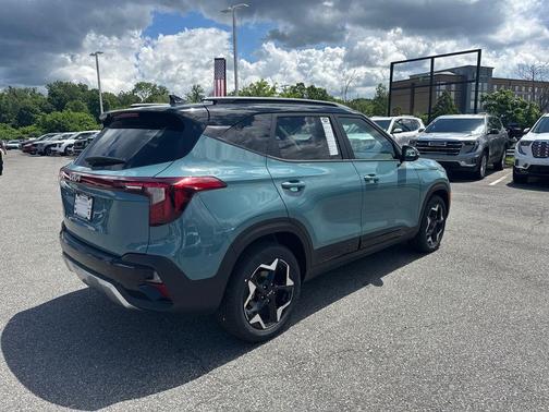 2025 Kia Seltos S