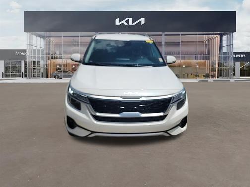 2023 Kia Seltos S