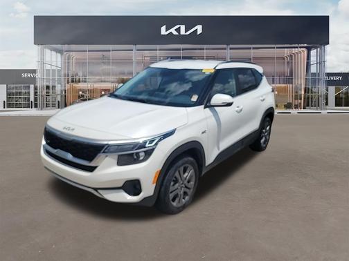 2023 Kia Seltos S