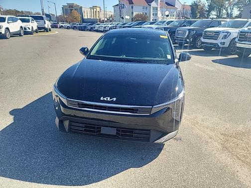 2025 Kia K4 LX