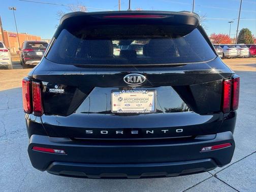2021 Kia Sorento LX