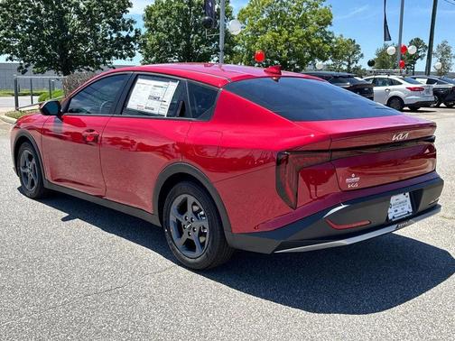 Currant Red 2026 Kia K4 LXS