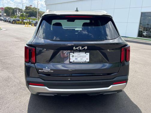 2025 Kia Sorento SX