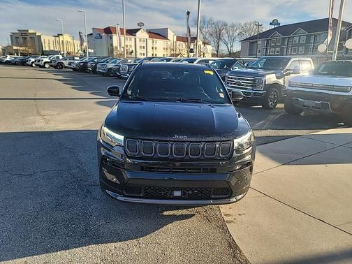 2022 Jeep Compass Altitude