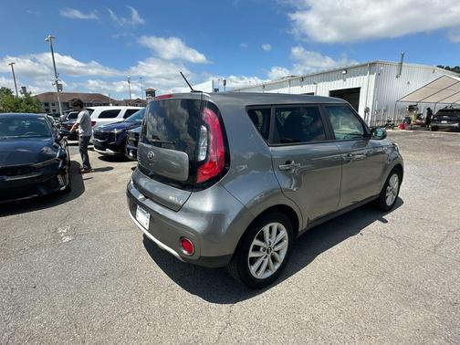 Titanium Gray 2019 Kia Soul +