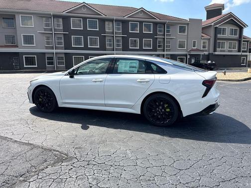 2026 Kia K5 GT