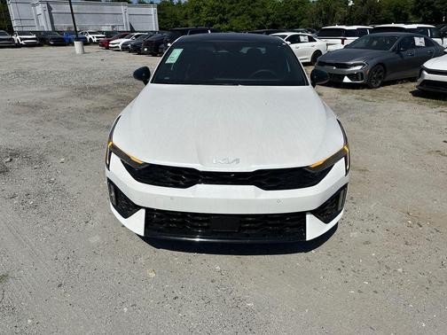 Snow White Pearl 2026 Kia K5 GT-Line