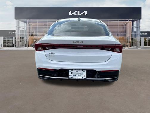 2023 Kia K5 LXS