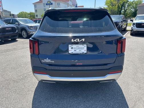 2025 Kia Sorento S