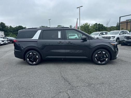 2025 Kia Carnival EX
