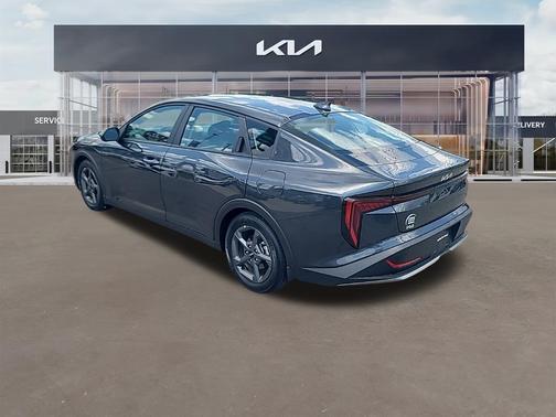 2025 Kia K4