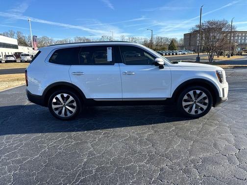 2020 Kia Telluride S