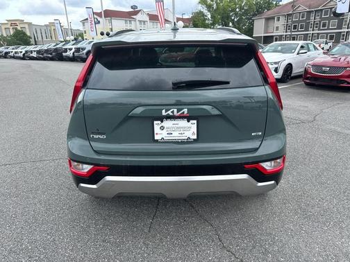 2025 Kia Niro EX Touring