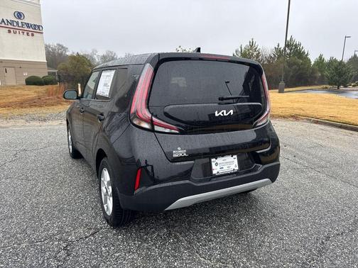 2025 Kia Soul LX