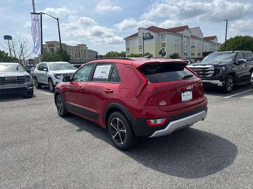2025 Kia Niro EX