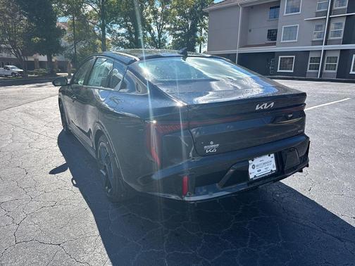 2025 Kia K4 GT-Line Turbo