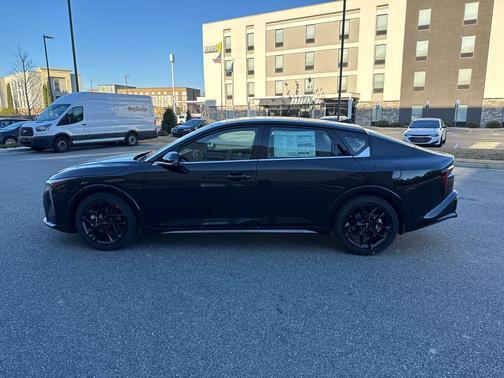 2025 Kia K4 GT-Line Turbo