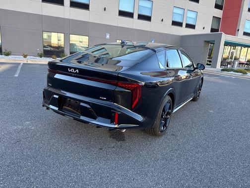 2025 Kia K4 GT-Line Turbo