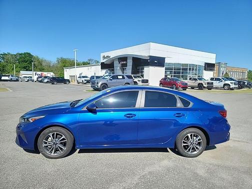 Deep Sea Blue 2024 Kia Forte LXS