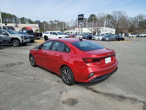 2024 Kia Forte LXS